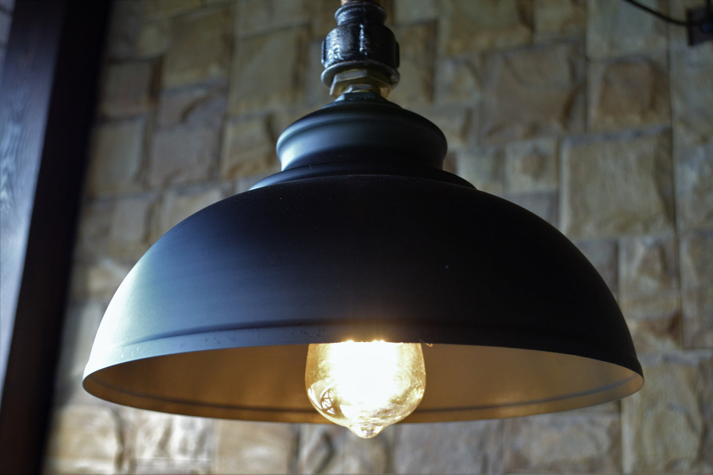 Rustic kitchen island lights, industrial pendant lights, steampunk style chandelier .