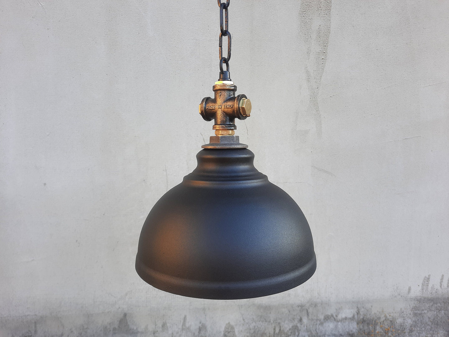 Rustic Industrial pendant light.Suspended pendant lighting with vintage edison bulbs for farmhouse, Loft and modern spaces