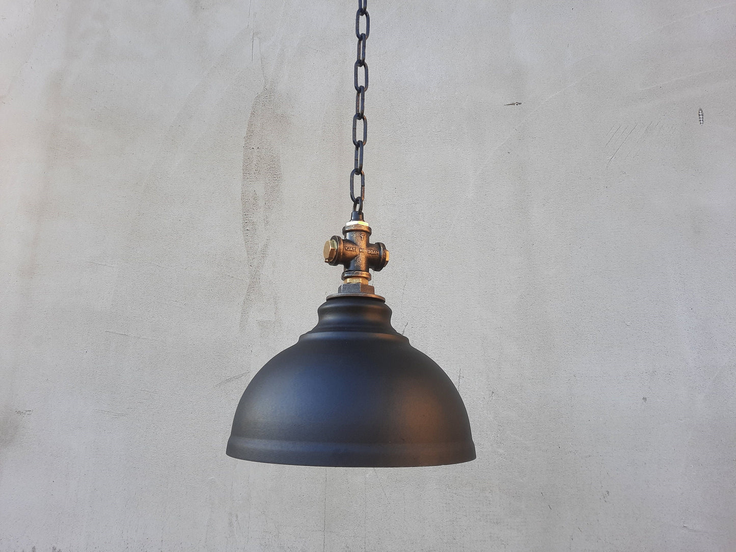 Rustic Industrial pendant light.Suspended pendant lighting with vintage edison bulbs for farmhouse, Loft and modern spaces