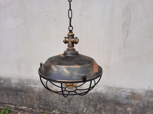 Industrial pendant chandelier. Ceiling rustic lighting for a country house.Farmhouse lights.