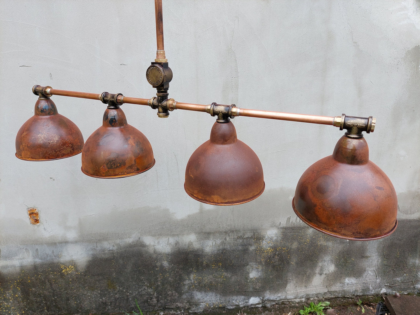 Rustic  pendant chandelier.Industrial pendant light for kitchen island and dining table. Pendant light
