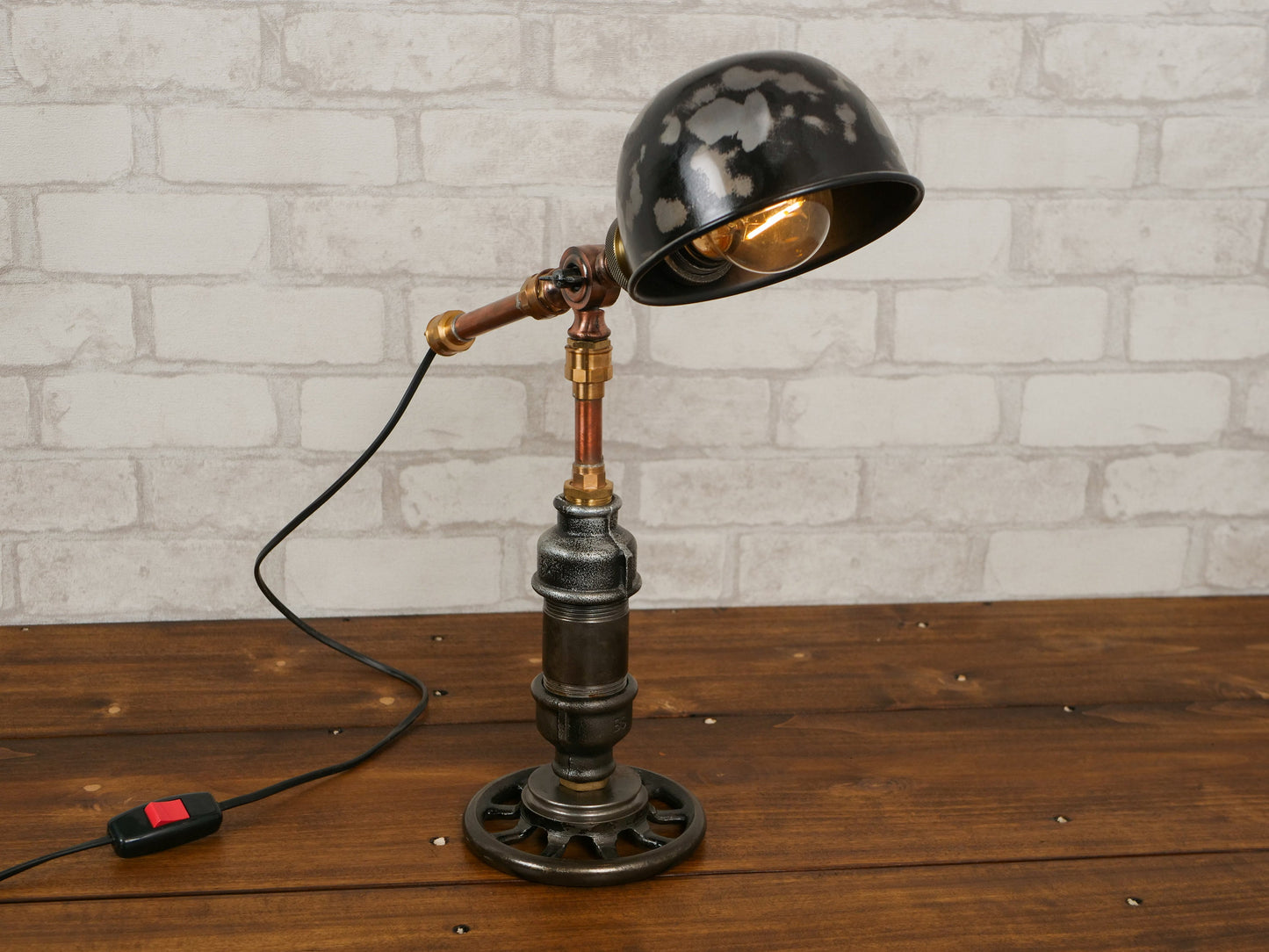 Rustic Industrial Table Lamp Table Light Work Light  Steampunk Bedside Lighting with Edison Lamp